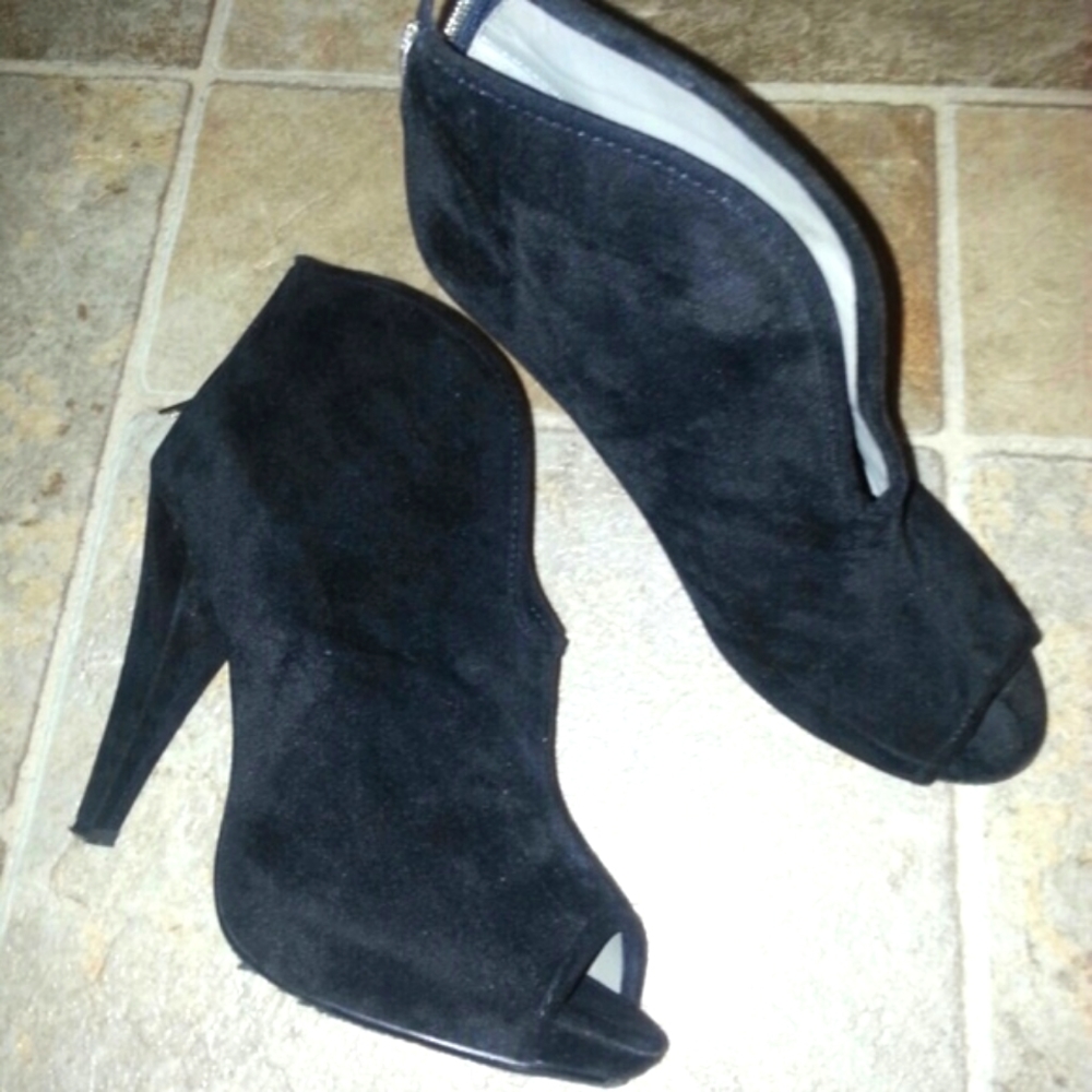 Peep Toe Heels